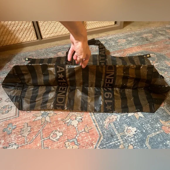 SOLD❤️ FENDI Roma Pequin Stripe Coated Canvas Duffle/ Travel/ Weekender Bag XL - Picture 10 of 13
